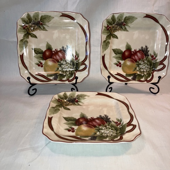 Set of 3 222 Fifth Yuletide Celebration Appetizer/Desert Plates. - Picture 1 of 8